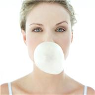 Pourquoi les chewing-gums vous font prendre du ventre